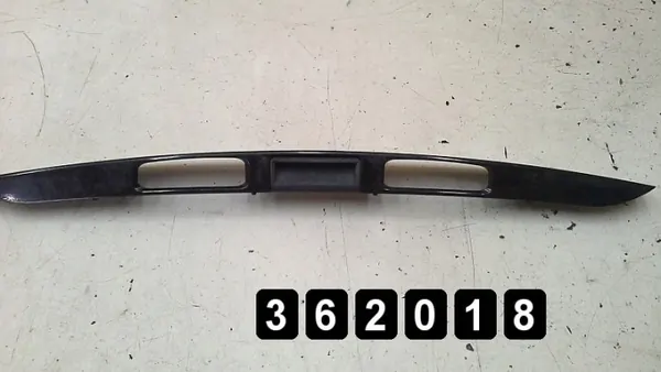 Peugeot Heckklappenformung OEM AM-362018 Gebraucht image 2