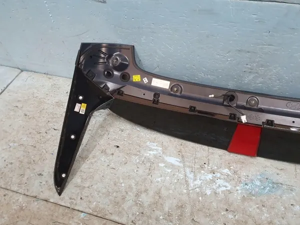 OEM 87210-BE100 Takaluukun Spoileri Hyundai Kona 2 image 6
