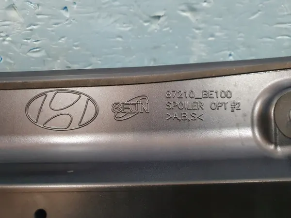OEM 87210-BE100 Takaluukun Spoileri Hyundai Kona 2 image 8