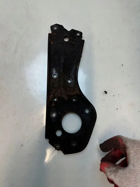 Bränslepumpsfäste OEM 321232 för VW T3 image 2