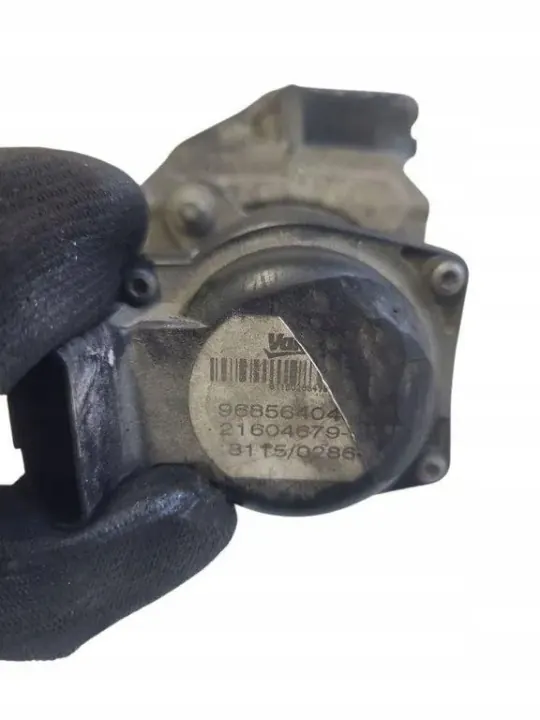 Válvula EGR usada OEM 96856404 para Peugeot 308 image 4
