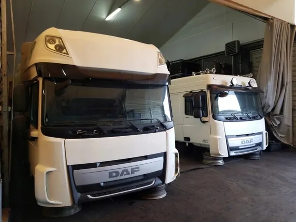 Cabina DAF XF 106 SC SSC - OEM KABINA DAF XF 106 SC SSC image 3