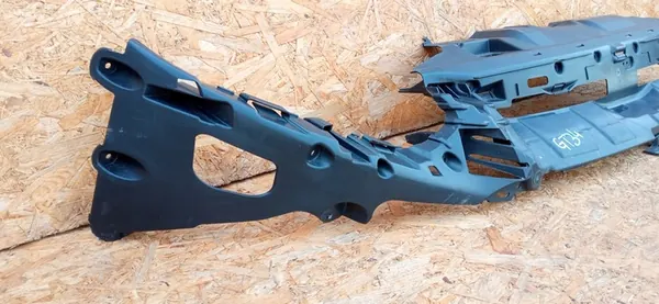 Ford Focus mk3 Front Bumper Reinforcement OEM BM51-17E778 image 5