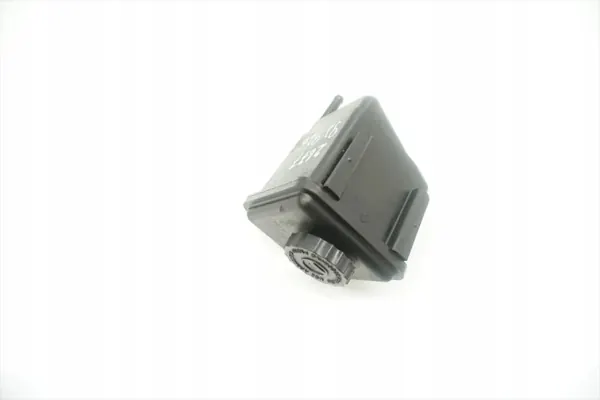 Réservoir direction OEM 04782345AC pour Chrysler 300C image 3