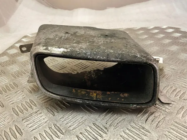 Volvo XC90 2018 Ljuddämpare ände OEM 31353398 image 2