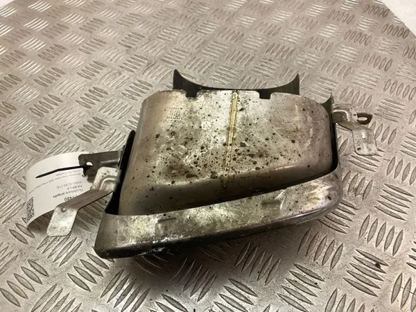 Volvo XC90 2018 Ljuddämpare ände OEM 31353398 image 5