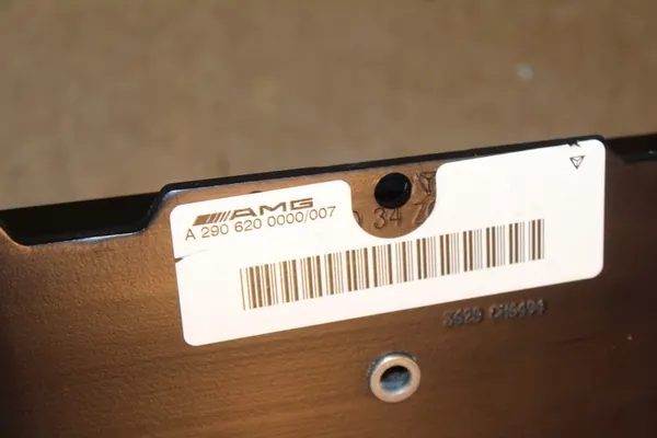 Etupuskuri Mercedes GT 4-ovinen W290 AMG A2906200000 image 4