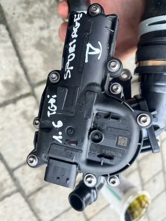 Carcasa de termostato Tucson IV Sportage V 1.6 T-GDI Híbrido image 4