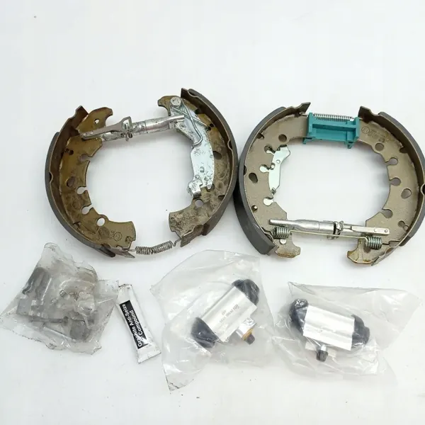 Brembo K 59 046 Bromsbeläggssats - Begagnad image 3