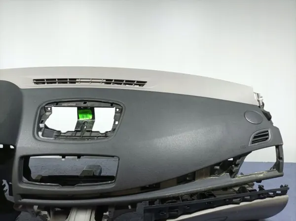 Salpicadero OEM Lochow-282430-01 para Renault Megane III image 5