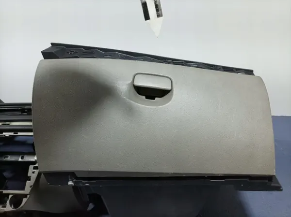 Salpicadero OEM Lochow-282430-01 para Renault Megane III image 6