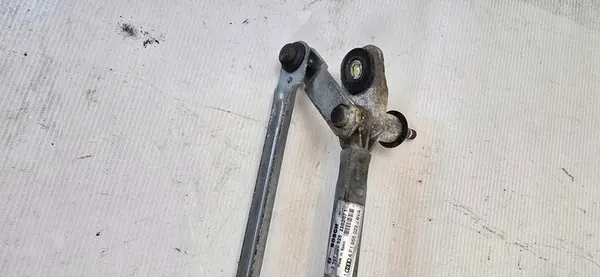 Audi A6 C6 Tuulilasinpyyhkijän mekanismi eteen 4F1955119C image 5