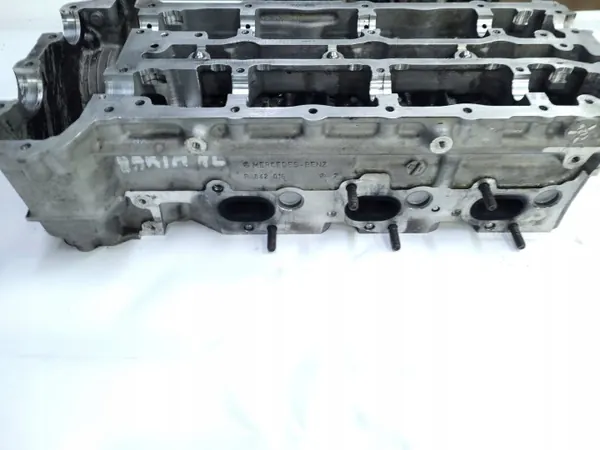 Culasse Mercedes-Benz OEM A6420100721 image 6