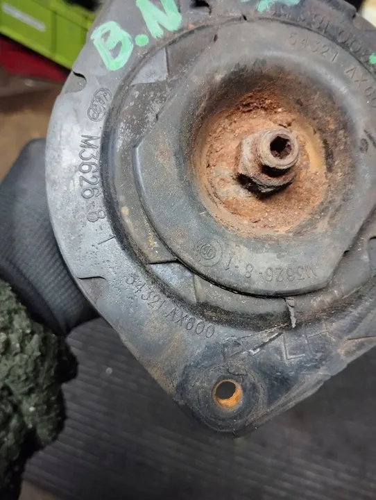 Ammortizzatore anteriore sinistro Nissan Micra K12 image 4