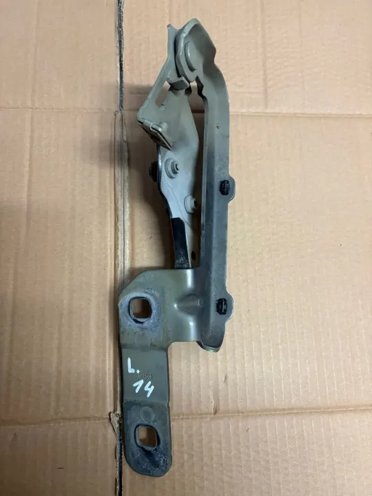Opel Meriva B linker motorkapscharnier OEM image 2