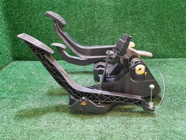 Pedalsatz OEM 95962967 für Chevrolet Spark image 4