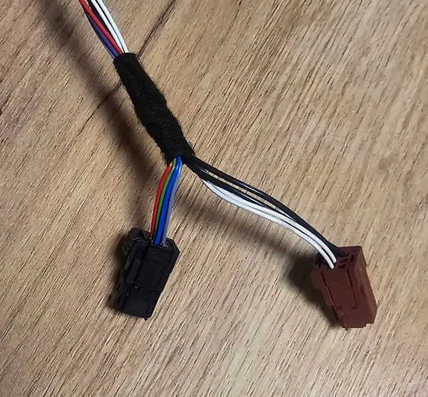 Vasen sivupeili Citroen Peugeot 1611240680 OEM image 4