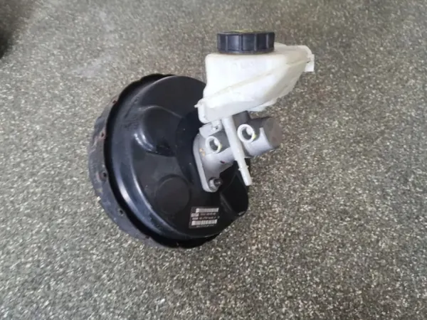 Land Rover Freelander II Jarruapupumppu OEM 6G912B195NA image 2
