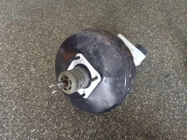 Land Rover Freelander II Jarruapupumppu OEM 6G912B195NA image 3