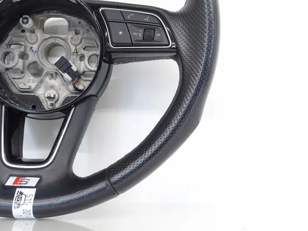 Volante Couro Audi S3 A3 8Y OEM 82A419091AD Multifunção image 3