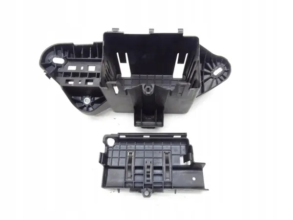 Couvercle batterie OEM A2465410405 Mercedes A/B-Class image 5
