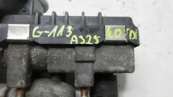 Atuador turbo G113 para Audi A8 S8 D3 4E image 6