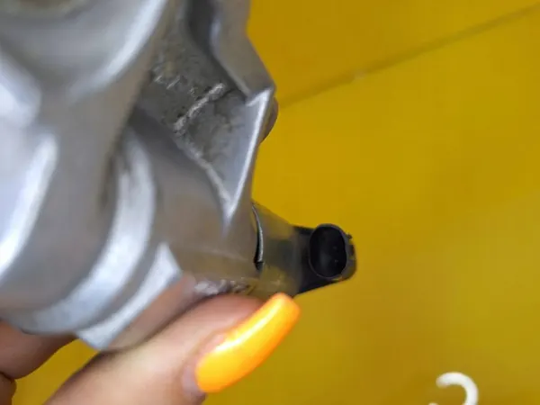 Válvula Sensor de Tempo Variável 8670421 Volvo S60 2.5 image 4