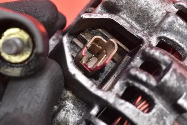 Vaihtovirtageneraattori Peugeot 607 2.2 16V 9640088080 image 10