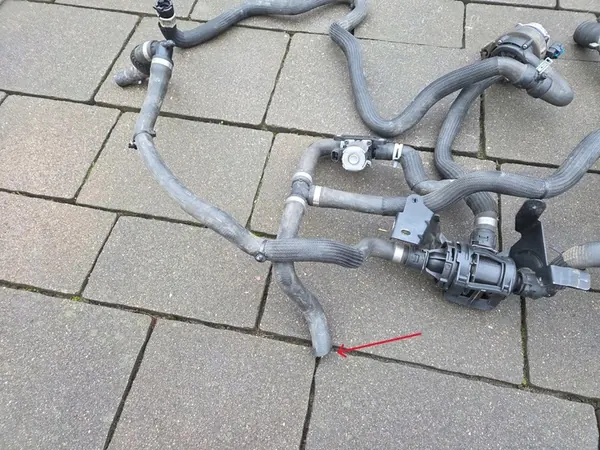 PUMPPUJOUSTEN KOKONAISUUS RENAULT TRAFIC III IV 2.0DCI image 8