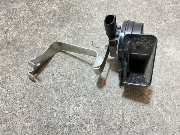Vasen äänitorvi OEM 7214931 BMW 2-sarja F44 1.5i image 3