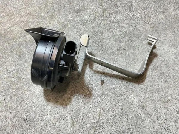 Vasen äänitorvi OEM 7214931 BMW 2-sarja F44 1.5i image 5