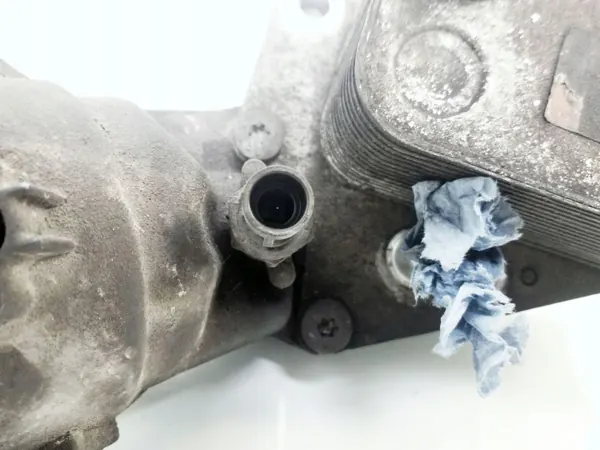 Opel Astra H Oljefilterbas OEM FRC10907 image 5