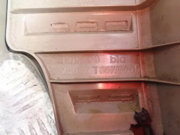 Luveta passageiro Audi A2 OEM 8Z1857095F 1999-2005 image 7