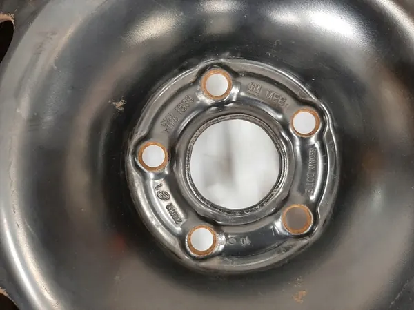Rueda de acero Opel 6.5" x 16" 5x105 ET 39 image 4