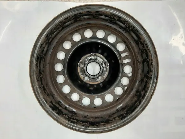 Rueda de acero Opel 6.5" x 16" 5x105 ET 39 image 6