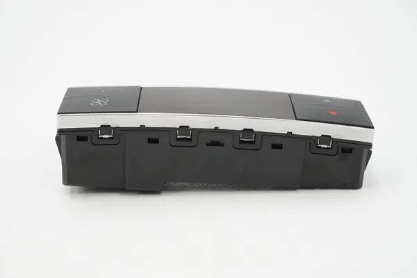 Panneau de Climatisation Mercedes C-Class W204 image 6