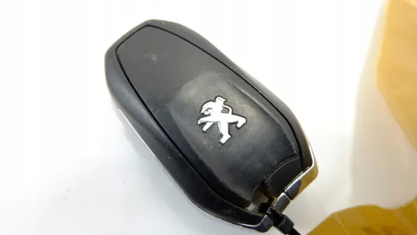 Comando Peugeot OEM 2011DJ1873 - Estado Usado image 7