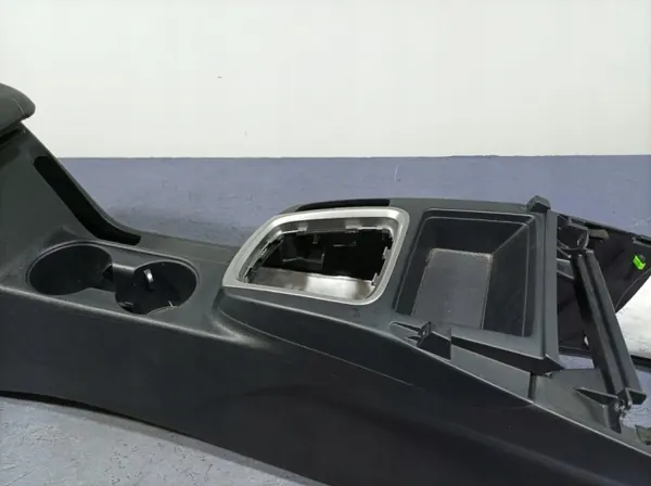 Accoudoir tunnel central Kia Ceed III OEM Lochow-324919- image 8