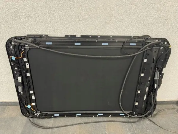 Peugeot 5008 II Zonnedak Compleet Set OEM 98342336ZD image 3