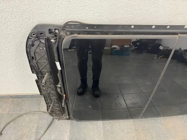 Peugeot 5008 II Zonnedak Compleet Set OEM 98342336ZD image 7