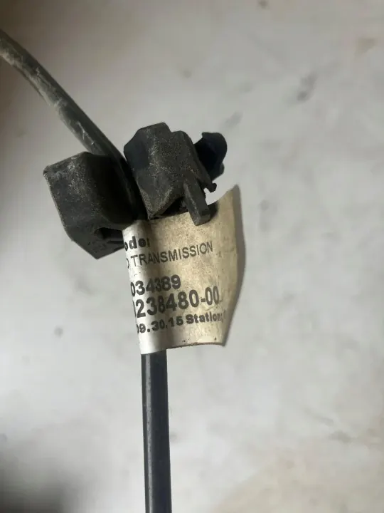 Tubo de embraiagem OEM 9808238480 para Peugeot 308 image 4