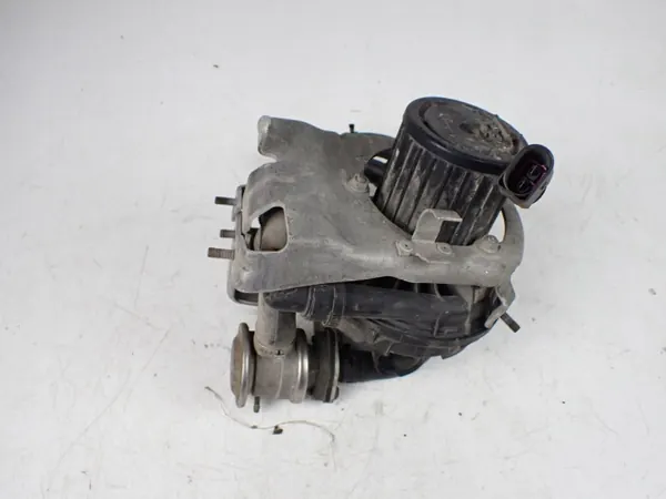 Toissijainen ilmapumppu OEM 07L959253A Audi A8 S8 D3 image 2