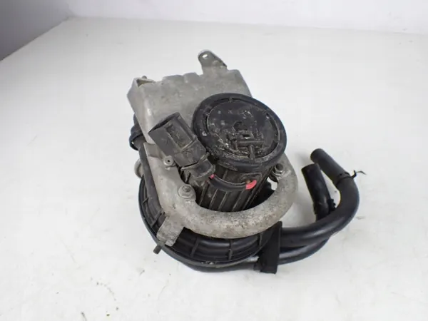 Toissijainen ilmapumppu OEM 07L959253A Audi A8 S8 D3 image 3