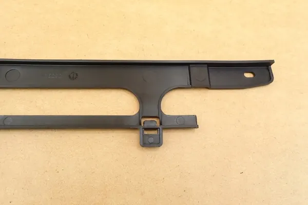 Marco radiador BMW X3 F25 10-14 OEM 17117593852 image 4