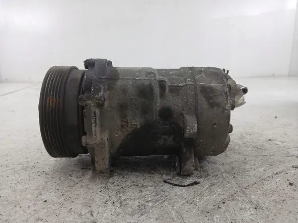 Ilmastointikompressori Volkswagen OE 1J0820803K image 3
