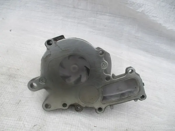 Vattenpump Toyota 4Runner Land Cruiser 2.5 3.0 D4D image 2