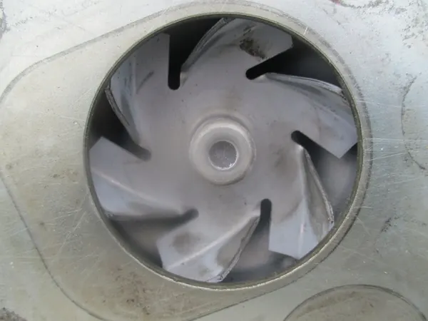 Vattenpump Toyota 4Runner Land Cruiser 2.5 3.0 D4D image 3