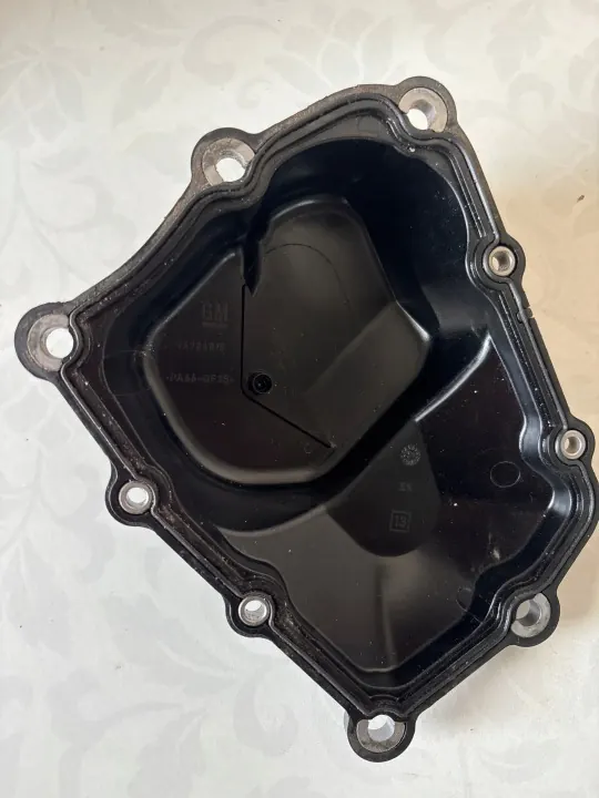 Växellådlock Opel Astra J 1.6 OEM 94724818 image 2