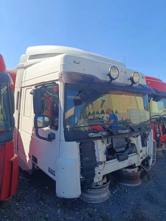 Cabine DAF XF 105 d'occasion - OEM XF 105 image 4