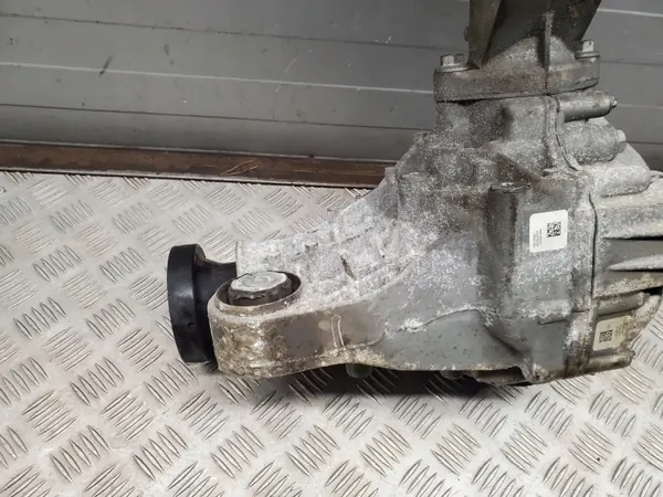 Mercedes-Benz GL X166 Voorste differentieel OEM A1663300300 image 6